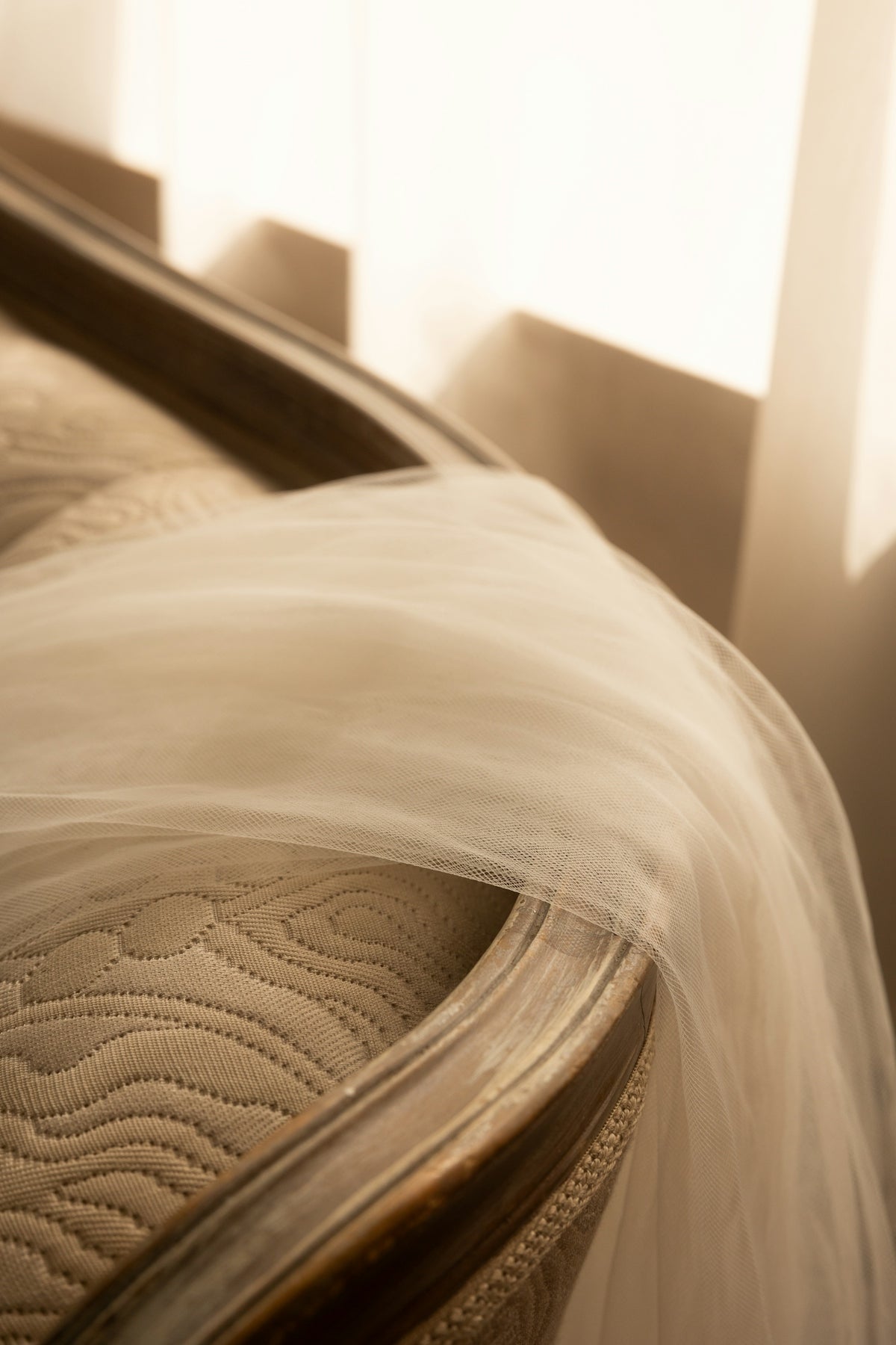 A close up of a mattress in a room